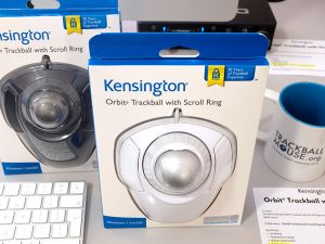 Kensington Orbit With Scroll Wheel Anniversary white and grey in box