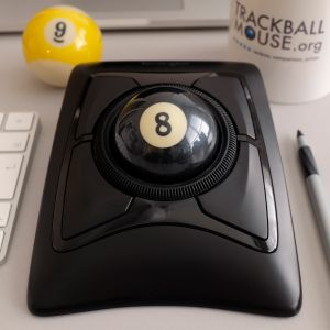 Kensington Expert Wireless 8-ball pool trackball